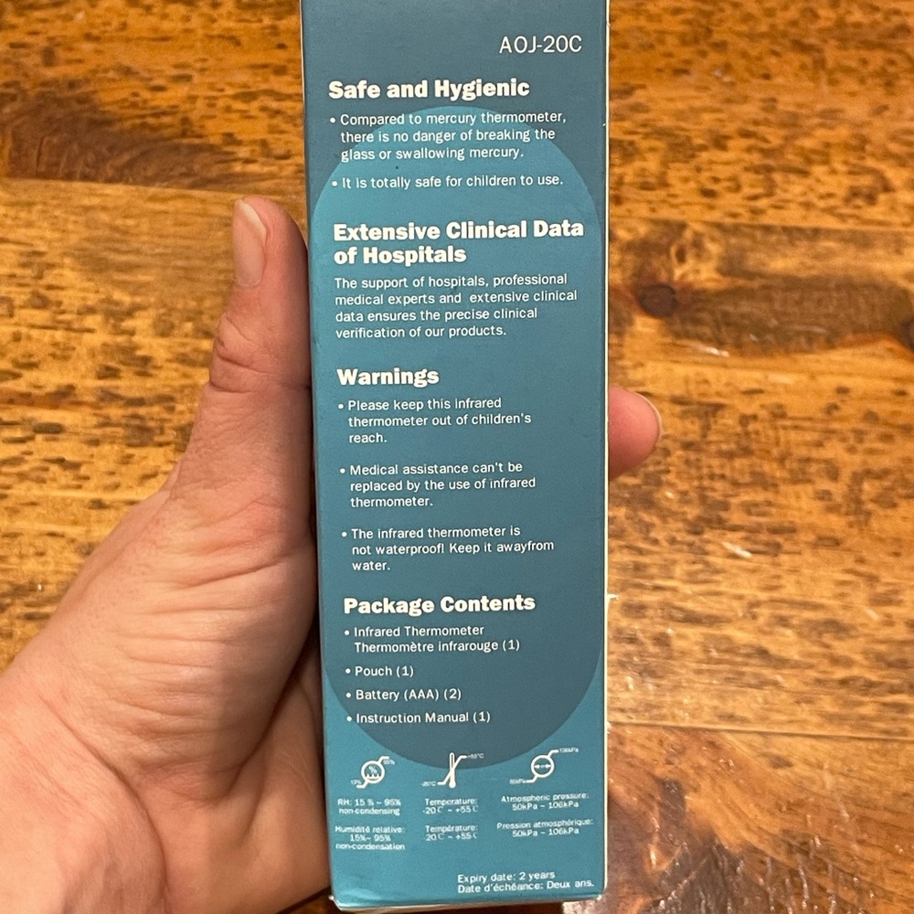 Digital Thermometer - Picture 2 of 6